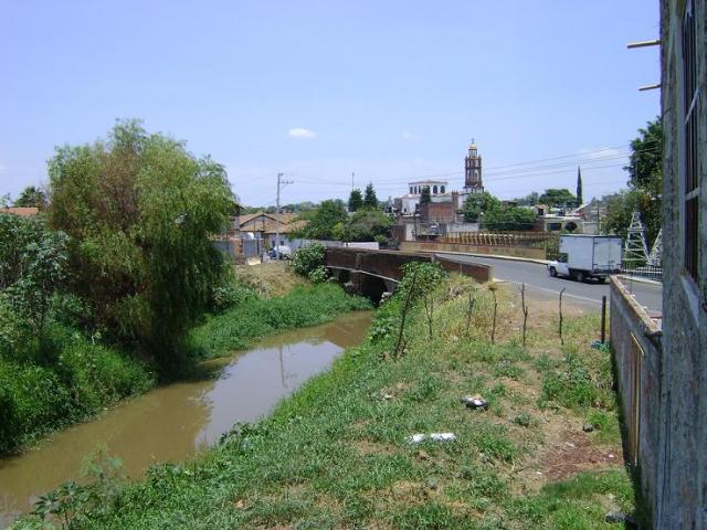 El rio Duero el puente y la Iglesia