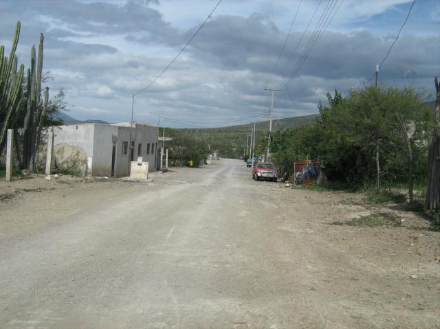 Calle principal de San Juan Raya