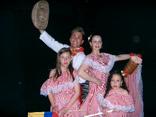 grupo de baile regional colombiano en madrid