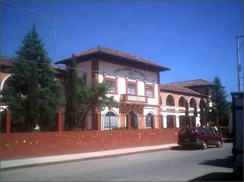 Escuela vila Camacho